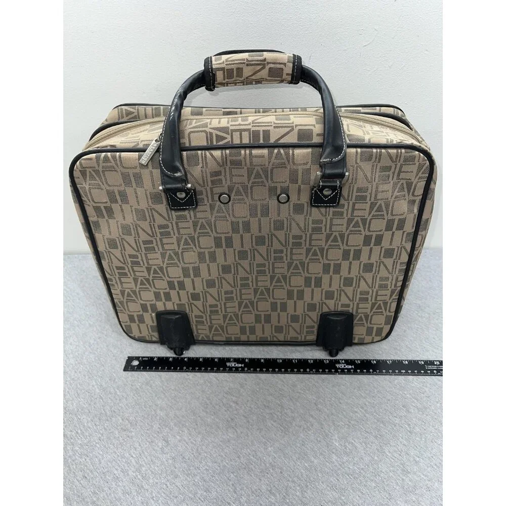 Kenneth Cole Reaction Beige 17" Under seat Rolling Carry On Laptop Bag Wheels - Picture 16 of 16